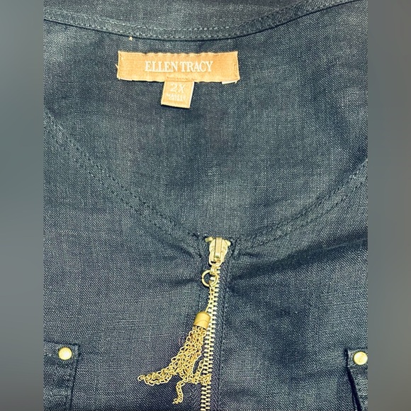 EUC Ellen Tracy SZ 2X navy blue 100% linen top w/gold accents/bust 54”, PTP 27” - Picture 9 of 10